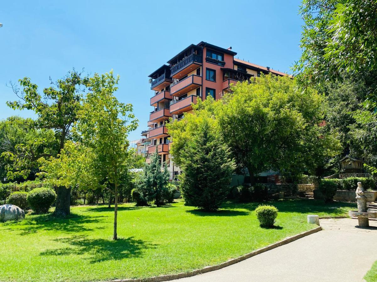 Babylon Park Apartment Sandanski Exteriör bild